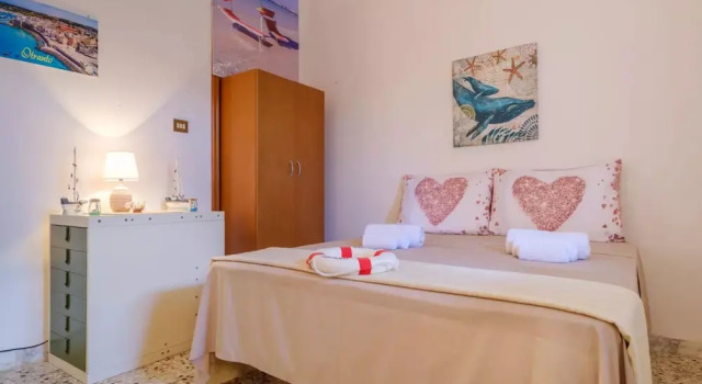 Sea View Villa Scirocco 30 Meters From The Sea, Book Villa Sommerhuse i Melendugno, Hytte