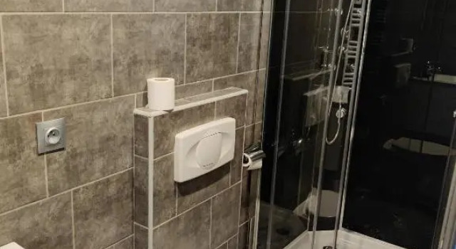 Номер Comfort Hotel Les Voyageurs - Vogüé