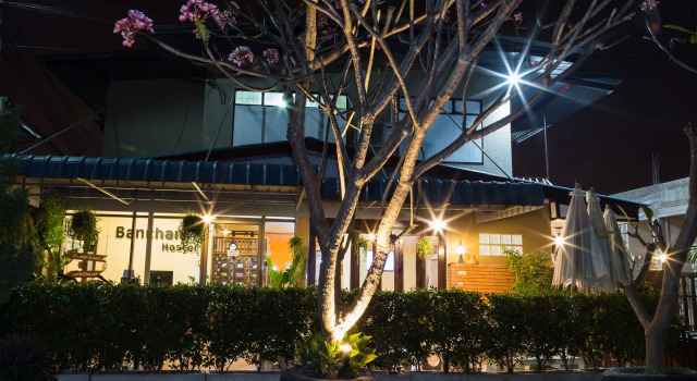 Banchan Hostel