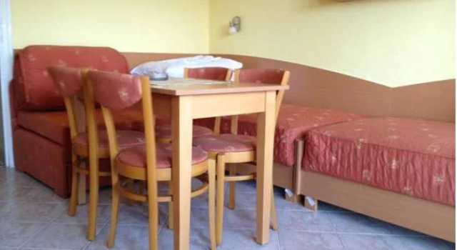 Kosztolányi Apartmanház, Rezervovat Hotel Balatonfüred 