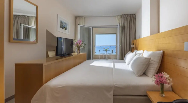 Семейный номер Superior с балконом и с видом на море Family Hotel La Luna - All inclusive