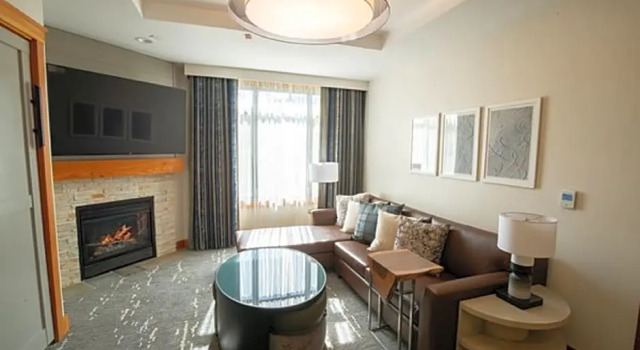 Номер Standard с 3 комнатами Summit Hotel at Big Sky Resort