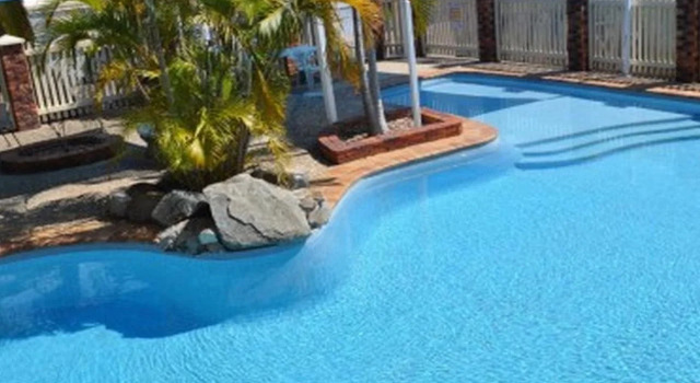 Palm Valley Motel and Self-contained Holiday Units, Prenota Motel Hotel a Queensland con piscina, Piscina