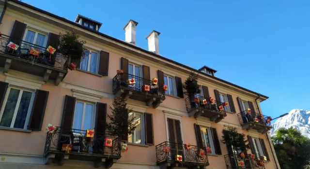 B&B Tiffany, Book Bed and Breakfast Hoteller i Domodossola med parkering, Parkering