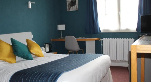 Трёхместный номер Standard Hotel de LEurope, La Roche-Posay