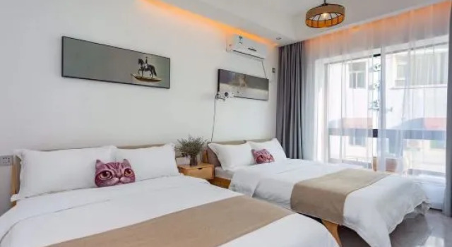 Кровать в общем номере 3M Hotel