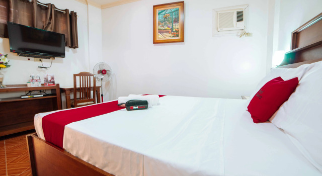 RedDoorz @ La Casa Guesthouse
