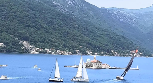 BellaVistaZmukic Guesthouse, Boek Hotel Perast 