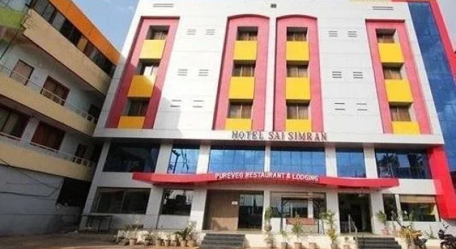 Hotel Sai Simran, Забронировать Отель Ширди штат Махараштра, рядом с Железнодорожный вокзал Сайнагар