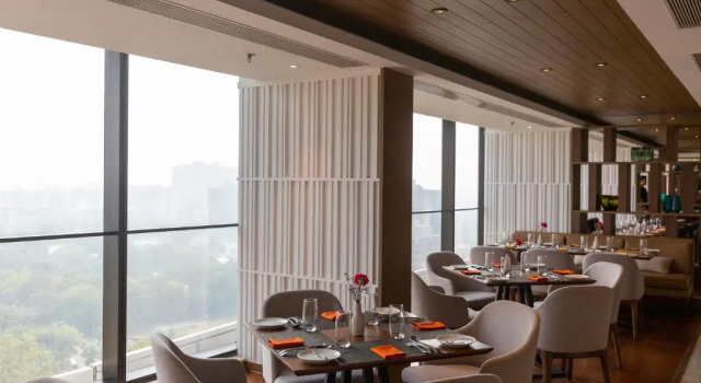 Двухместный номер Standard DoubleTree by Hilton Ahmedabad