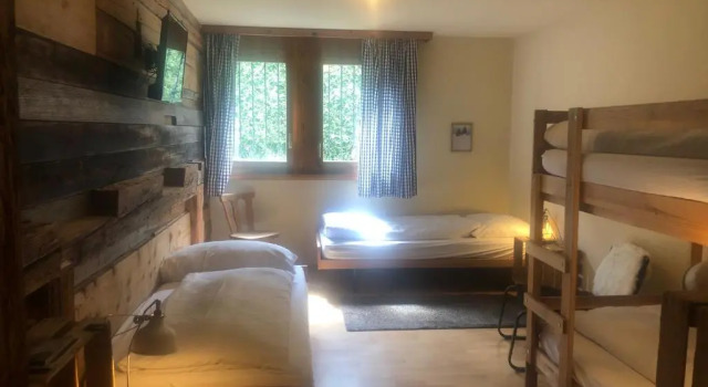 Четырёхместный номер Economy Цокольный этаж Arena Lodge