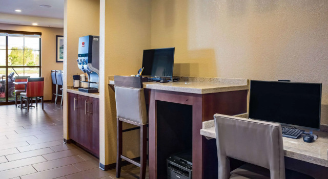 Comfort Inn & Suites Niagara Falls Blvd USA
