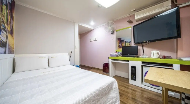 Geumjeong Cube, Book Hotel Hoteller i Gunpo med parkering, Parkering