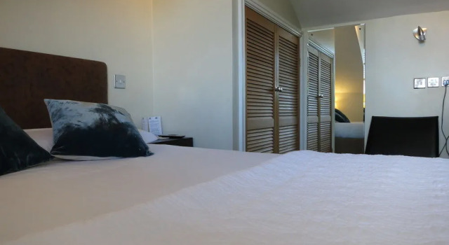 The Studley Hotel, Забронировать Отель Бизнес-отели Англии, 4* 5*