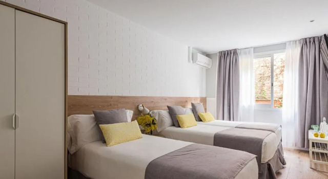 Трёхместный номер Standard BYPILLOW House