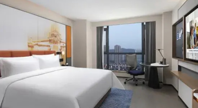 Номер Superior Hampton by Hilton Qingdao CBD