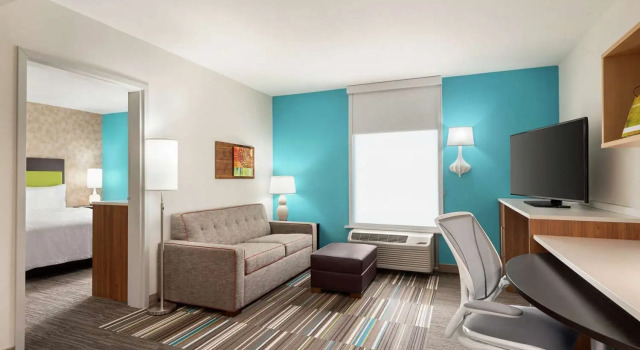 Люкс Home2 Suites by Hilton Woodbridge Potomac Mills