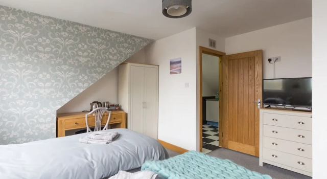 Bamse Self-Catering Ensuite Rooms with Shared Kitchen, Забронировать Отель «постель и завтрак» Монтроз Ангус, рядом с Монтрозский пляж