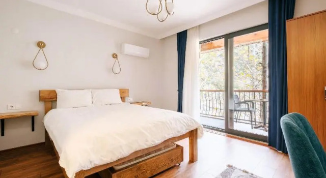 Standaard Driepersoonskamer met balkon Bağdat Resort Hotel