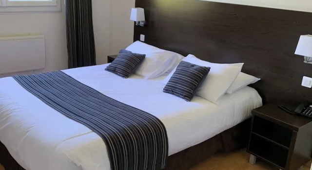 Номер Standard Logis Hotel Restaurant de lAbbaye