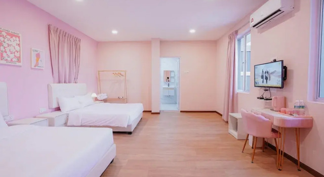 Семейный номер Standard Palette Pink Cabana George Town