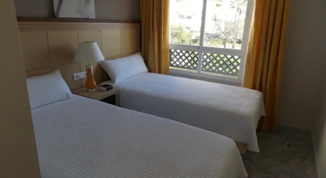 Beachside Apartment Near Puerto Banus