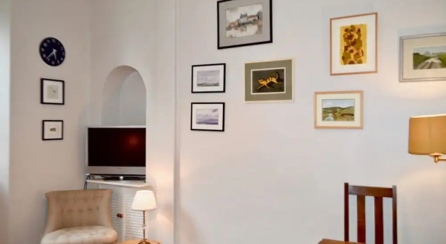 2 Bedroom Flat Near the Dean Village, Забронировать Апартаменты/квартира Апартаменты Эдинбурга, рядом с Dean Village, Апартаменты/квартира