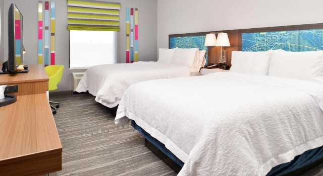 Четырёхместный номер Standard Hampton Inn & Suites Saint Paul Oakdale Woodbury