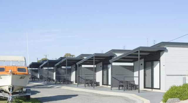 Вилла с 2 комнатами с балконом и с видом на море BIG4 Port Hughes Holiday Park