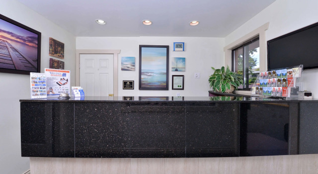 Canadas Best Value Inn & Suites-Vernon, Prenota Hotel Vernon Silver Star