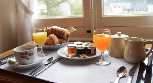 Двухместный номер Superior с видом на горы Best Western Grand Hotel de Paris & Spa