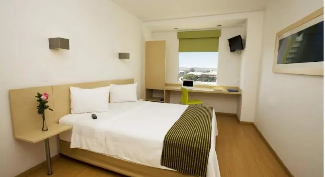 Номер Standard One Aguascalientes Sur