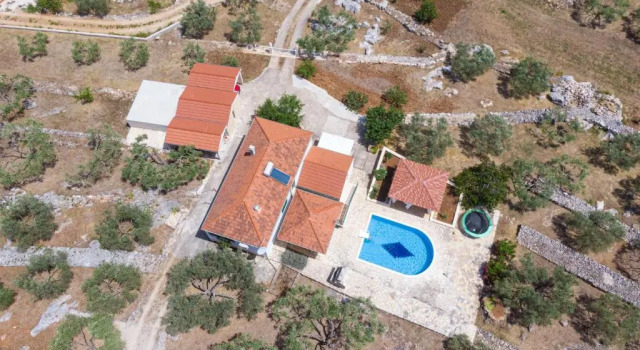 House Nikita, Prenota Hotel Hotel a Croatian Islands con piscina, Piscina