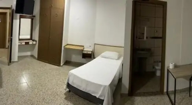 Трёхместный номер Economy Bravo City Hotel Sao Carlos