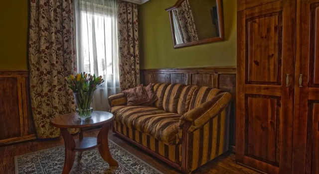 Апартаменты Hotel Kresowianka