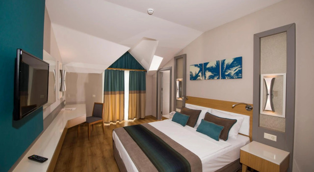 Palm World Resort & Spa Side - All Inclusive