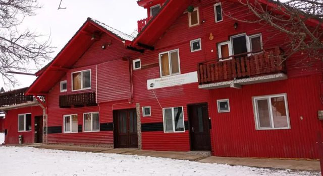 Pensiunea Irina 3, Rezervovat Hotel Hotely v Prahova Valley s parkováním, Parkování