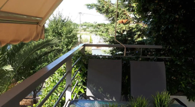 Коттедж с 2 комнатами Fanari summer house 2 floors