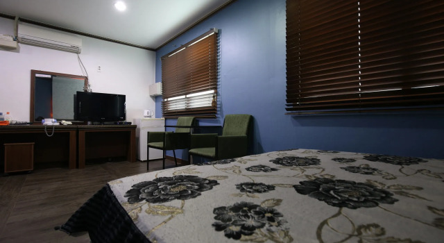 R.I Spa Hotel