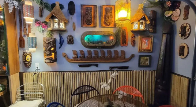 Коттедж Demuth Park Desert Oasis - Pool - Tiki Room