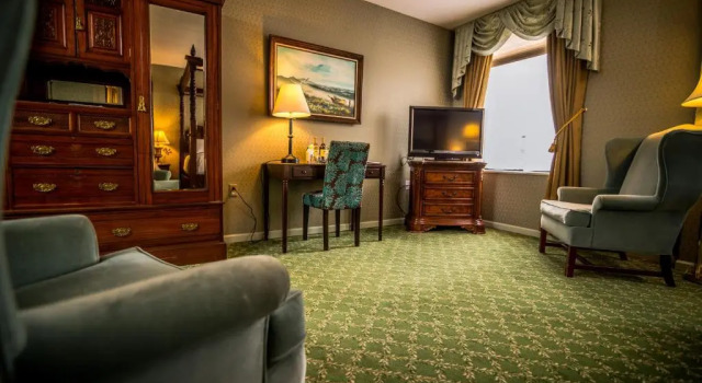 Номер Standard Landmark Inn