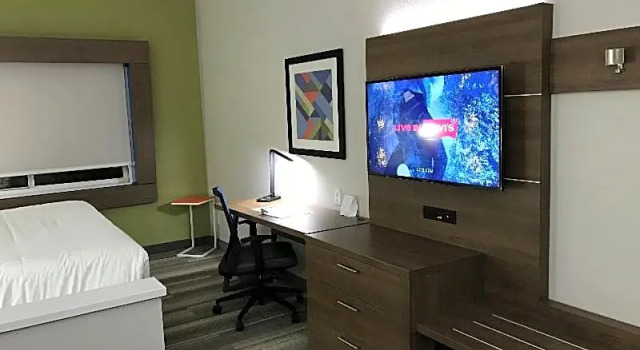 Люкс Standard Holiday Inn Express - Naples South - I-75 by IHG