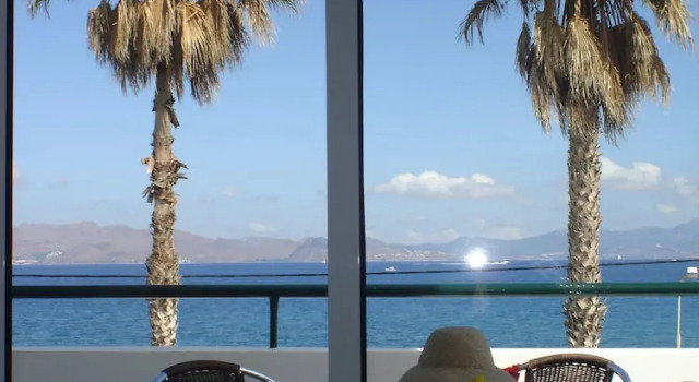 Апартаменты c 1 комнатой с балконом и с видом на море Andromeda Hotel Apartments