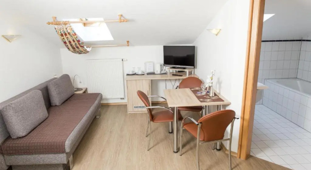 Трёхместный номер Standard Hotel Landgasthof Hohenauer Hof