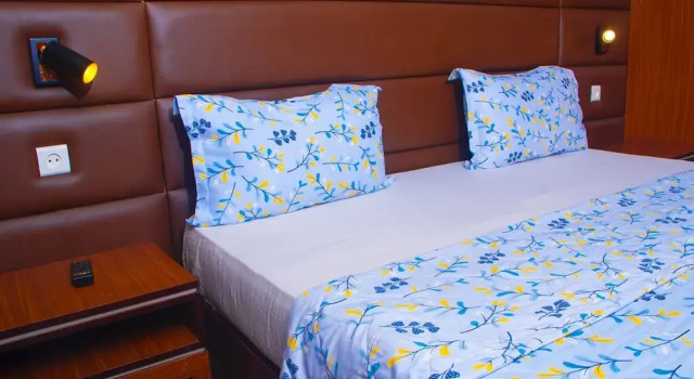 Hôtel Ô Balkan, Varaa Hotelli Hotellit Golfe aamiaisella, Aamiainen