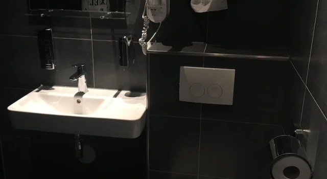 Одноместный номер Economy Hotel Manofa