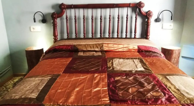 Апартаменты Apartaments Falset