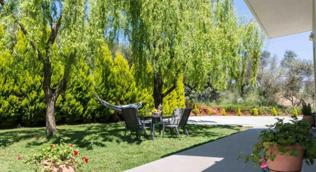 Коттедж Liofyto House Private Garden