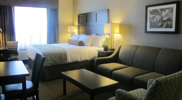 Номер Standard Best Western Plus Okotoks Inn & Suites