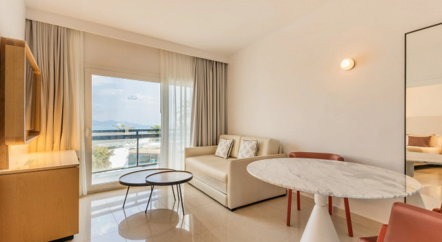 Люкс Superior с видом на море Grand Palladium Select Palace Ibiza - All Inclusive